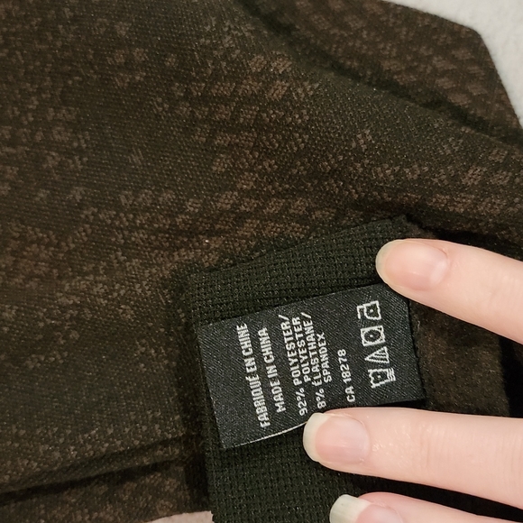 Hue Snakeskin Brown/Burgundy & Black Leggings - Picture 5 of 6